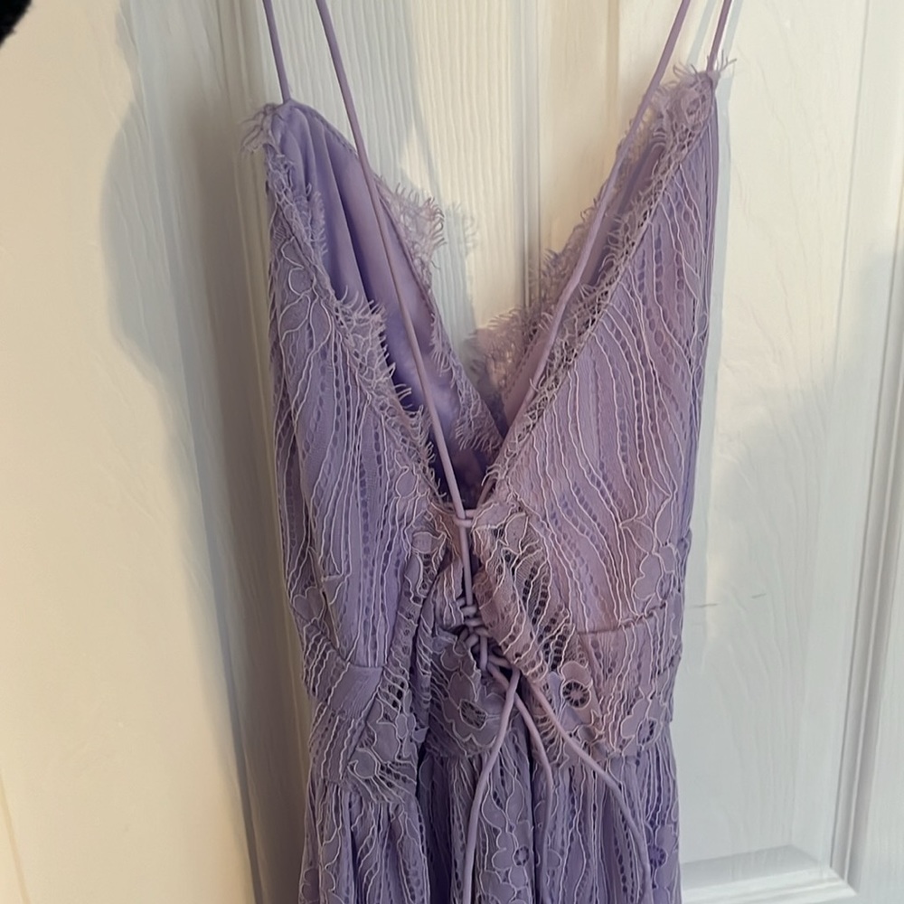Lilac colored dress - Picture 3 of 5